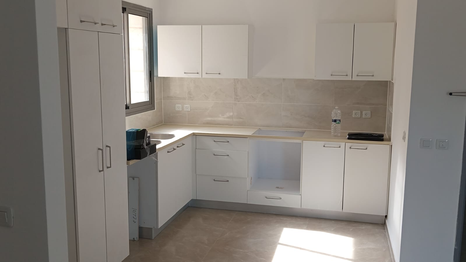 Brand New 4 room apartment For Rent in Neve Shamir