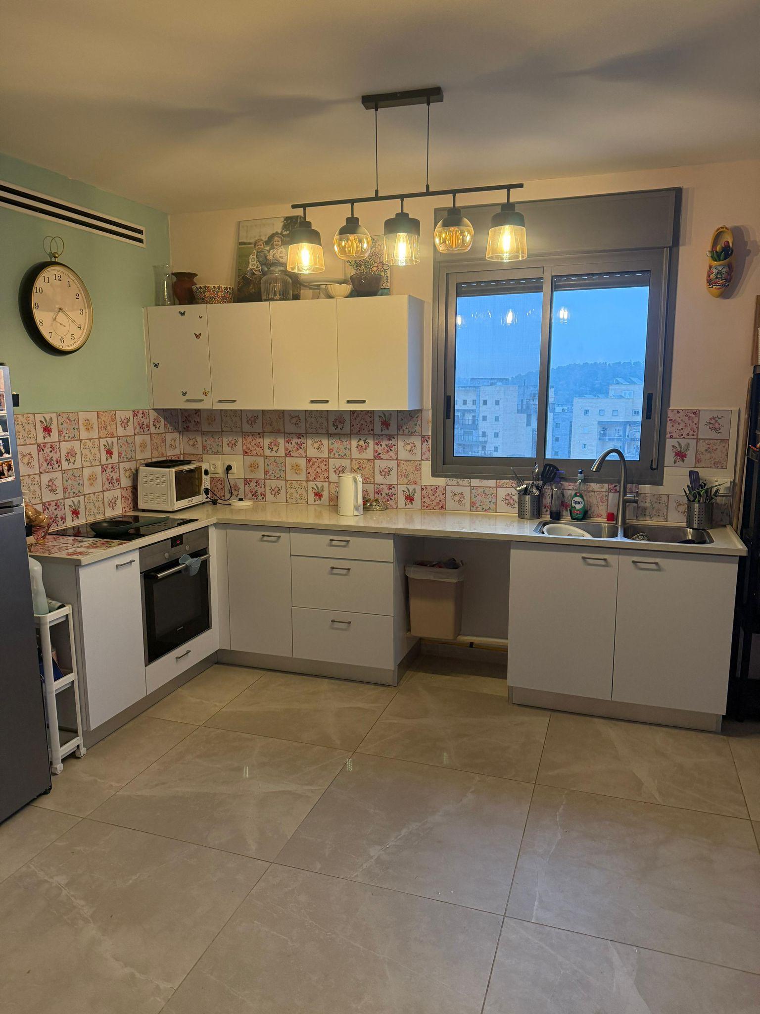 5 Room Rental in Neve Shamir